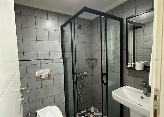Betas Hotel 3*